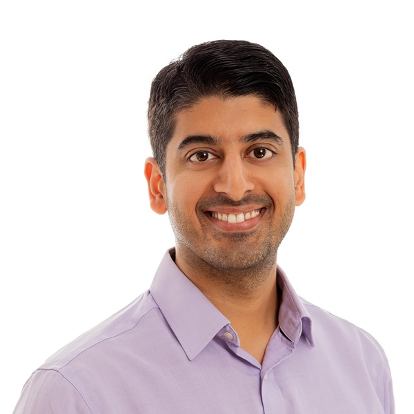 Dr Amit Seyan